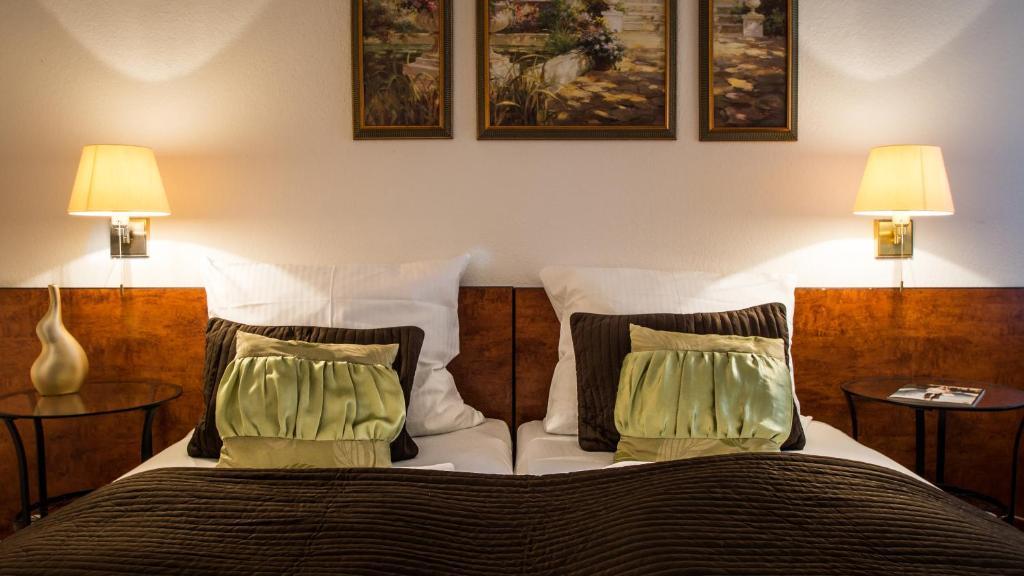 Lohr Hotel
